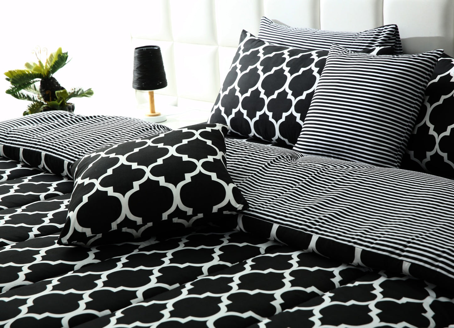 5 PCs Single Comforter Set-Black Geometric Comforters Apricot