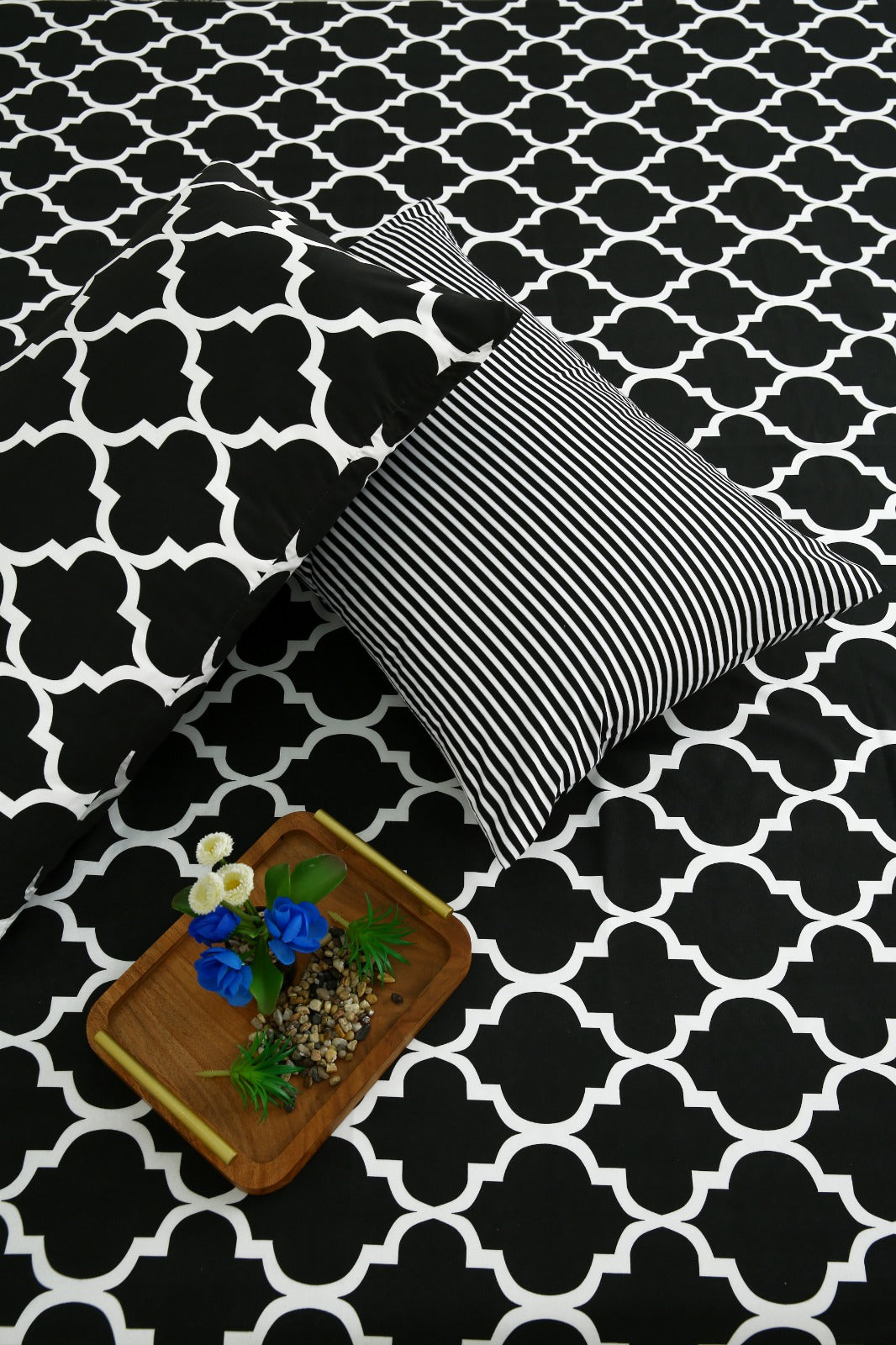 5 PCs Single Comforter Set-Black Geometric Comforters Apricot