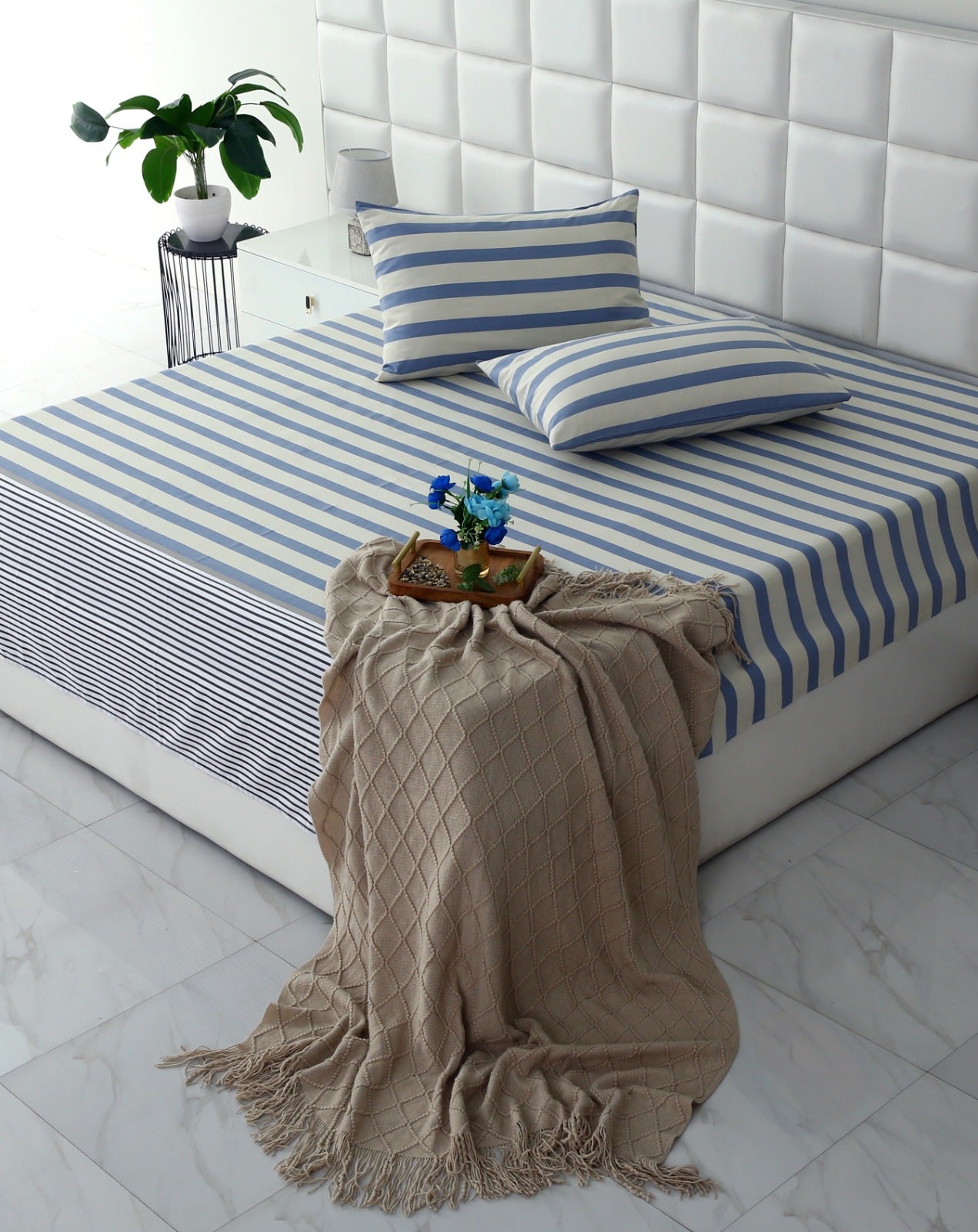 3 PCs Double Bed Sheet-DB343