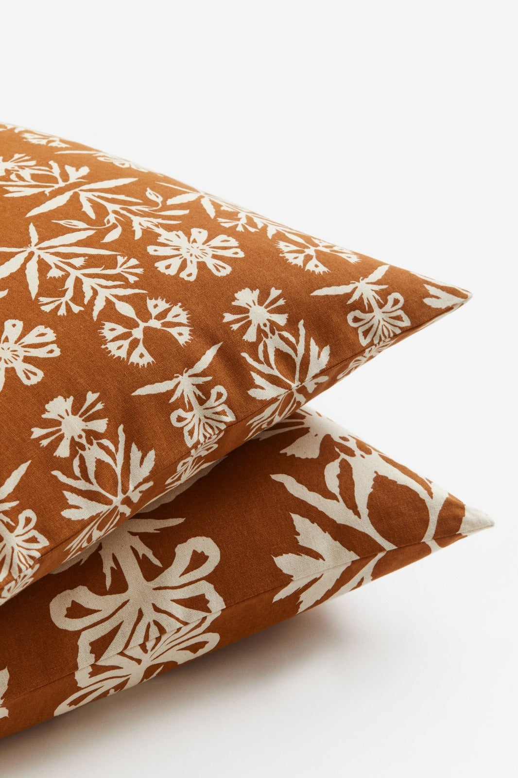 2 PCs Digital Printed Cotton Cushions-Slush Pattern cushions Apricot