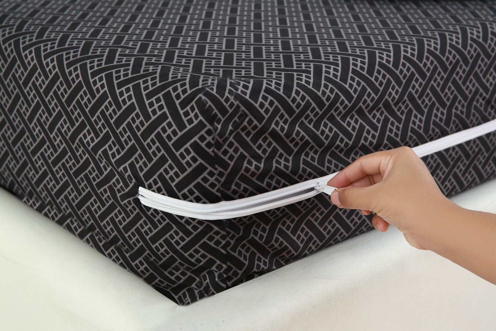 Zipper Mattress Cover Printed-Plaid Protectors Apricot