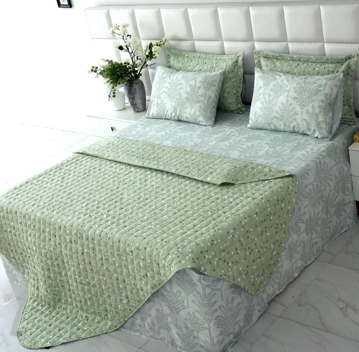 6 PCs Luxury Bed Spread Set-Mint Leafs Bed Spread Apricot