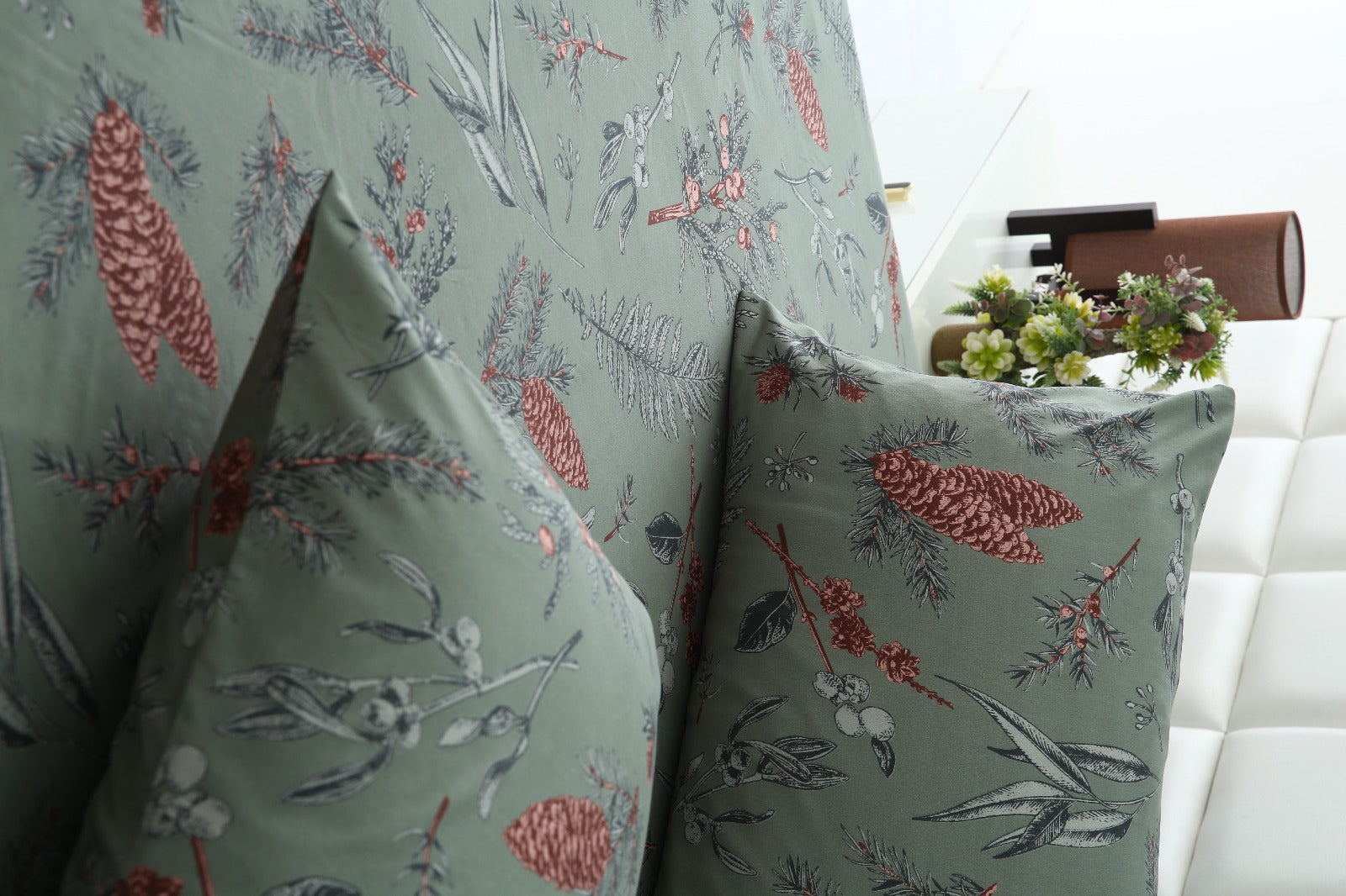 Zipper Mattress Cover Printed-Summer Slumber Protectors Apricot