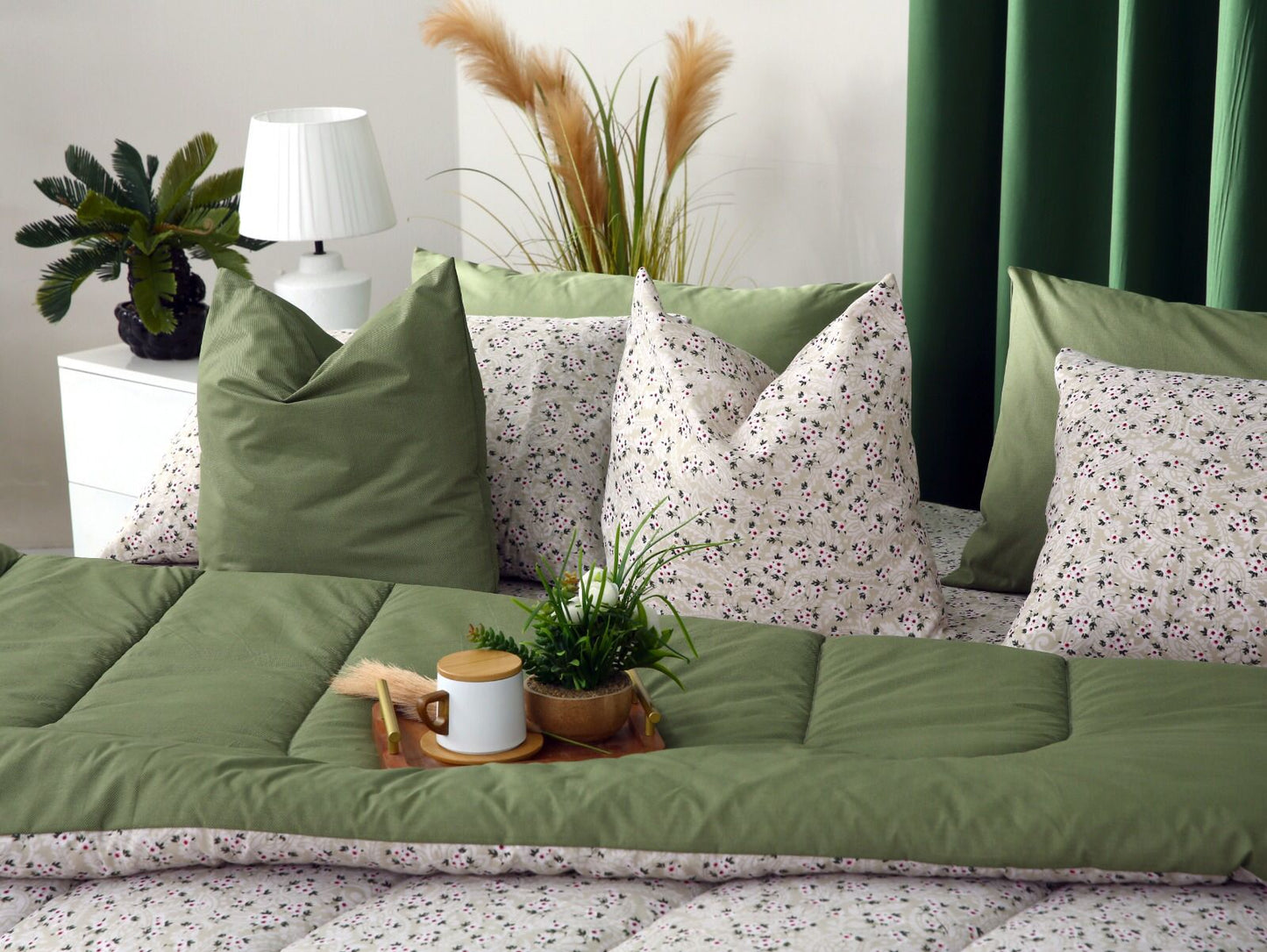 5 PCs Single Razai Set-Tiny Flowers Comforters Apricot