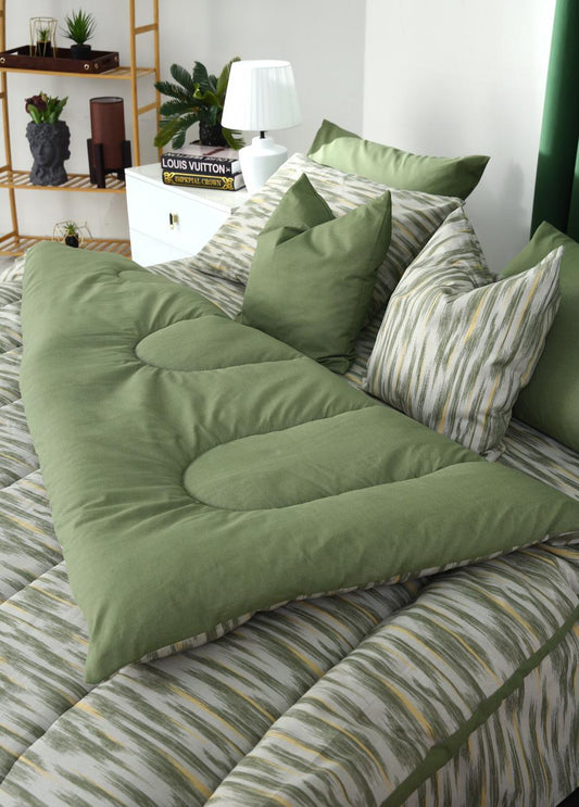8 PCs Winter Comforter Set-Dense