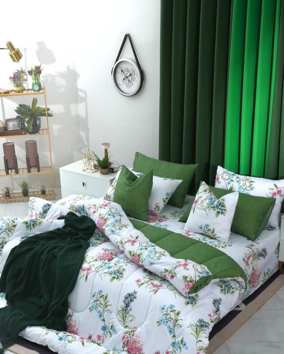 8 PCs Winter Comforter Set-Green Lotus Comforters Apricot