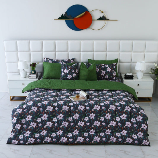 8 PCs Winter Comforter Set-White Jazmin