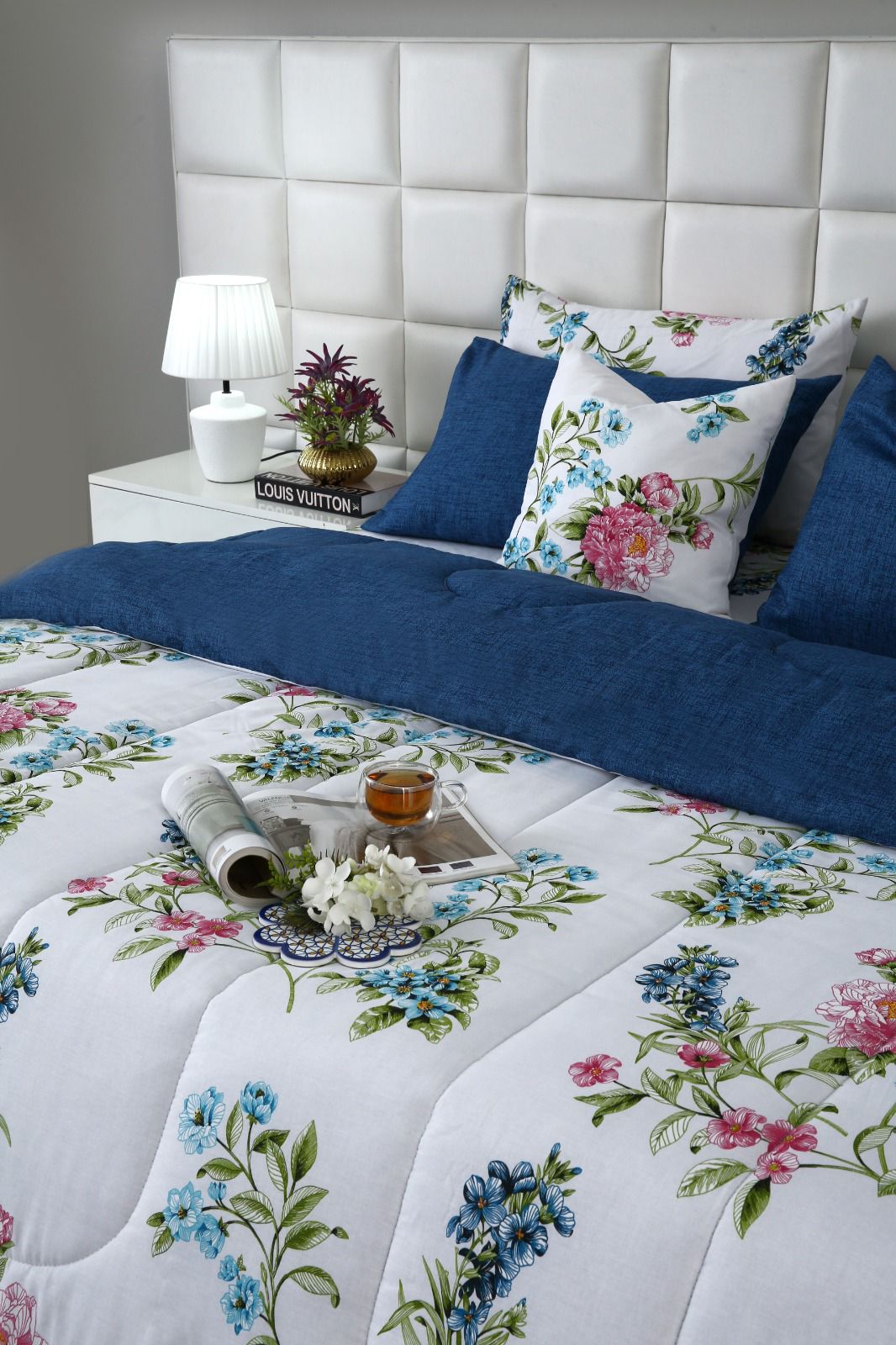 5 PCs Single Razai Set-Blue Lotus Comforters Apricot