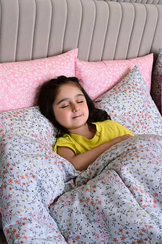 6 PCs Summer Comforter Set- Sweet Alyssum Bed Spread Apricot