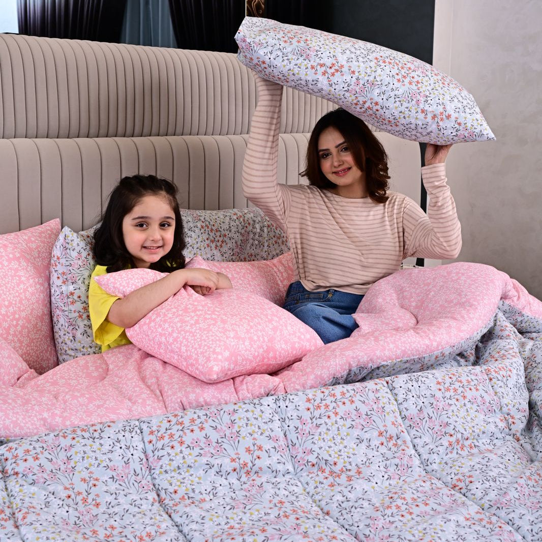 8 PCs Winter Razai Set-Sweet Alyssum Comforters Apricot