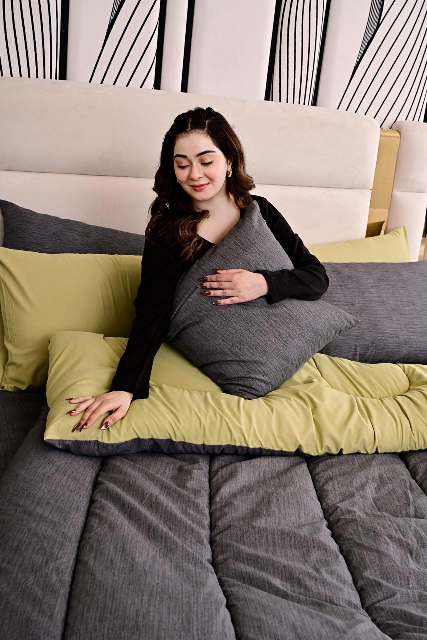 8 PCs Winter Comforter Set-Moss Whisper Comforters Apricot