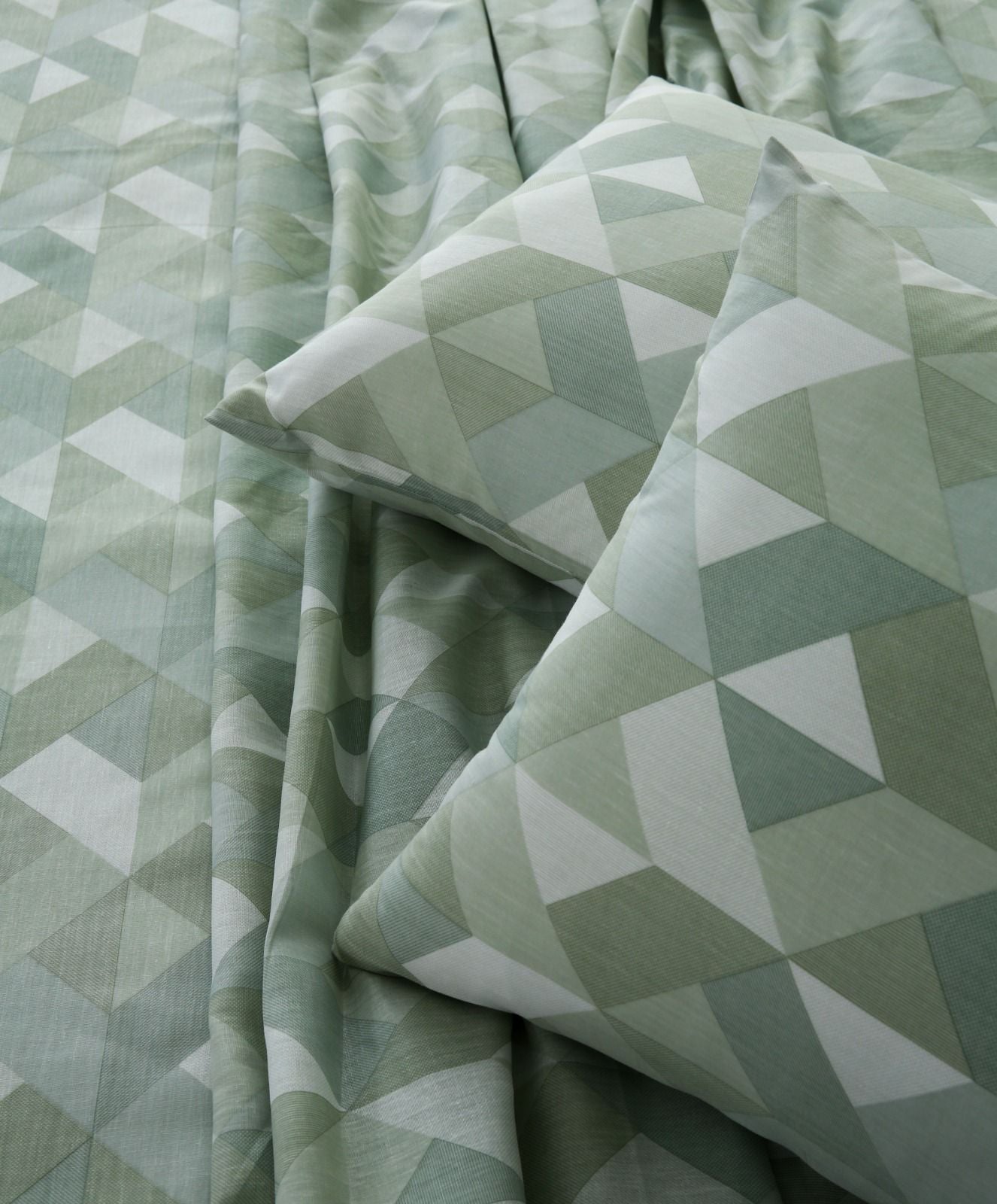 3 PCs Double Bed Sheet-DB206 Bed Sheets Apricot