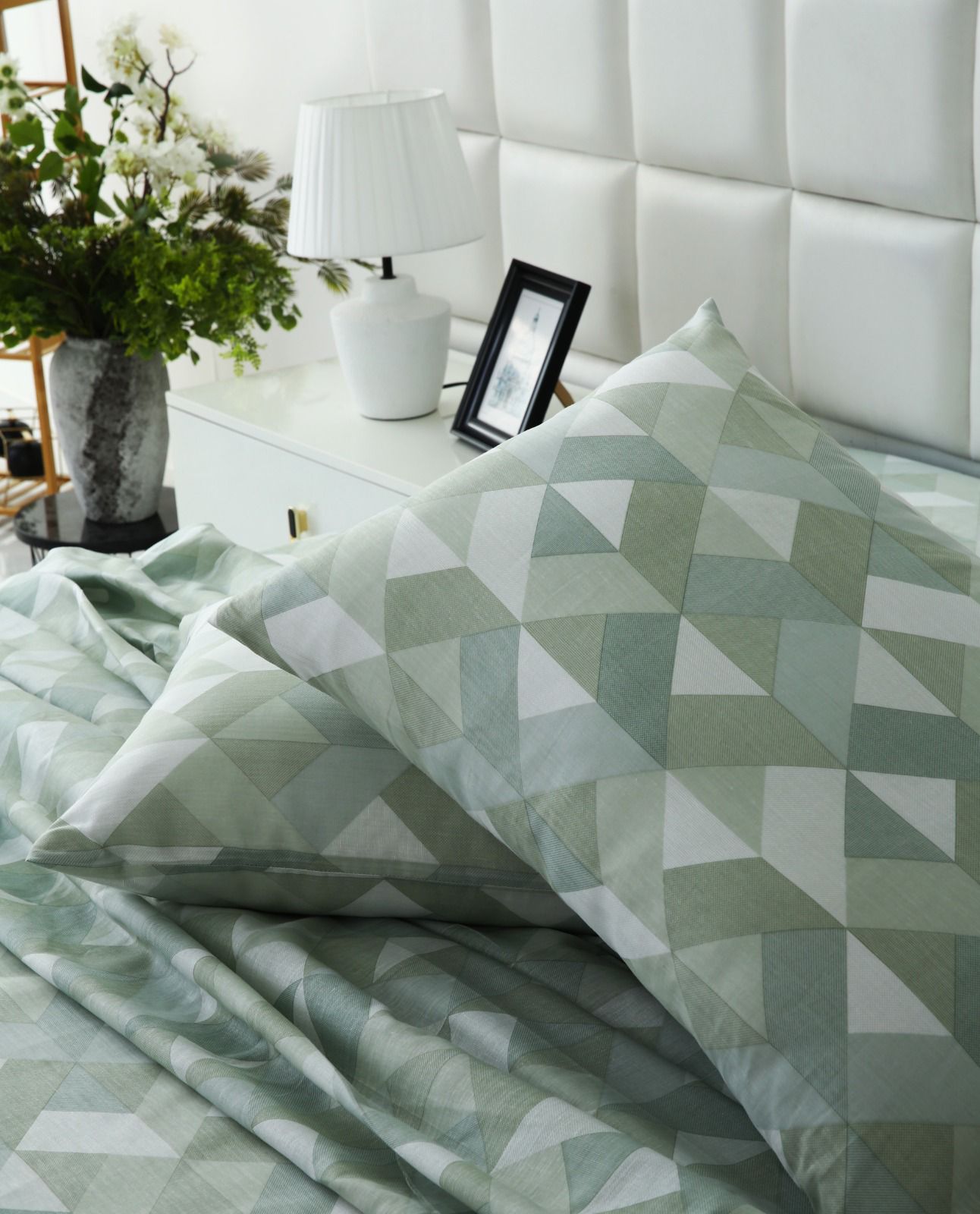 3 PCs Double Bed Sheet-DB206 Bed Sheets Apricot