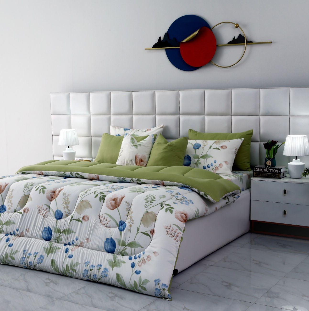 8 PCs Winter Comforter Set-Floral Crew Comforters Apricot