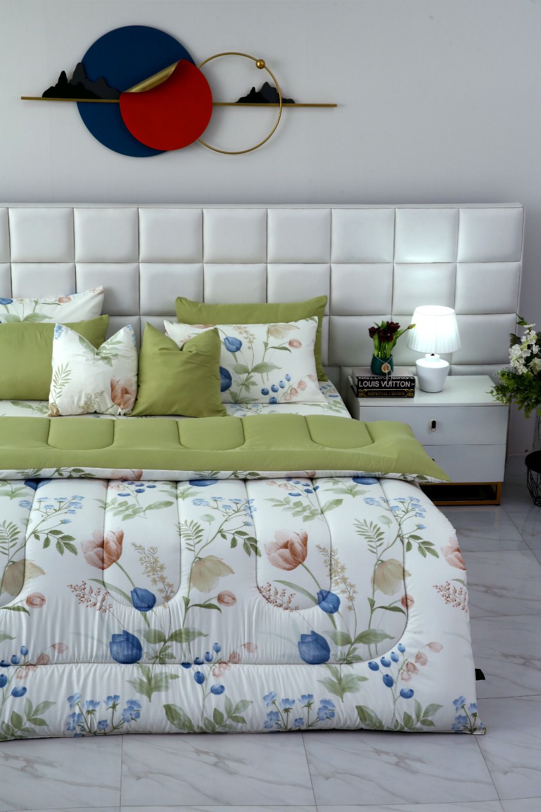 8 PCs Winter Comforter Set-Floral Crew Comforters Apricot