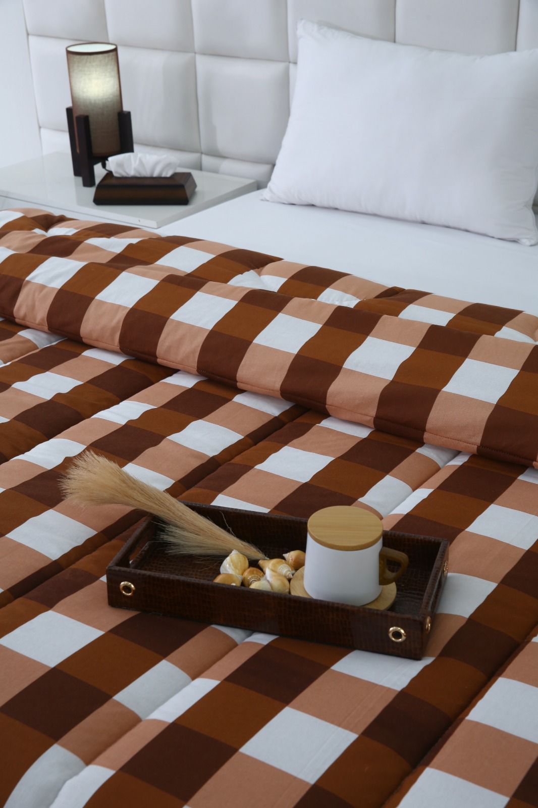 1 PC Double Winter Comforter-DC002 Comforters Apricot