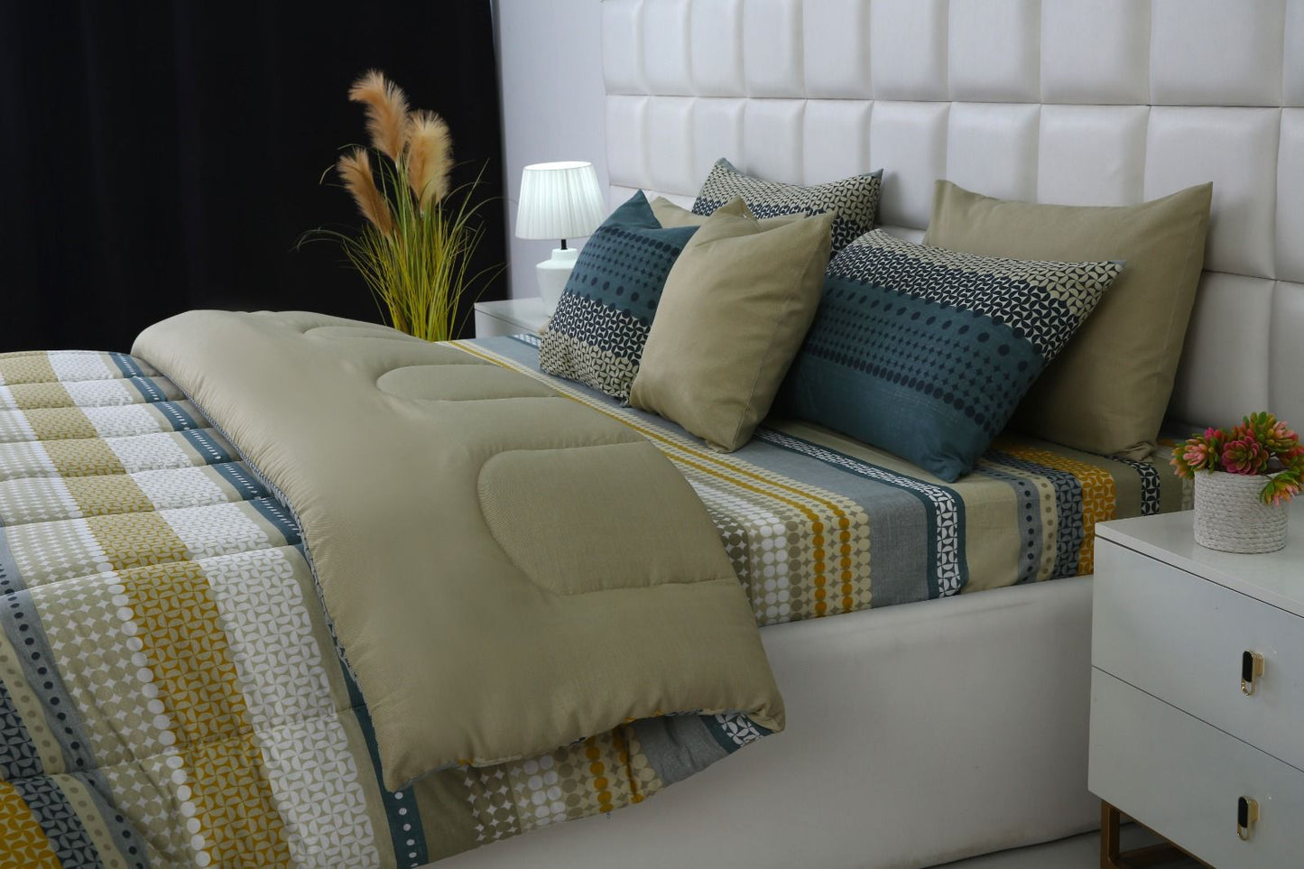 8 PCs Winter Comforter Set-Bohemian Comforters Apricot