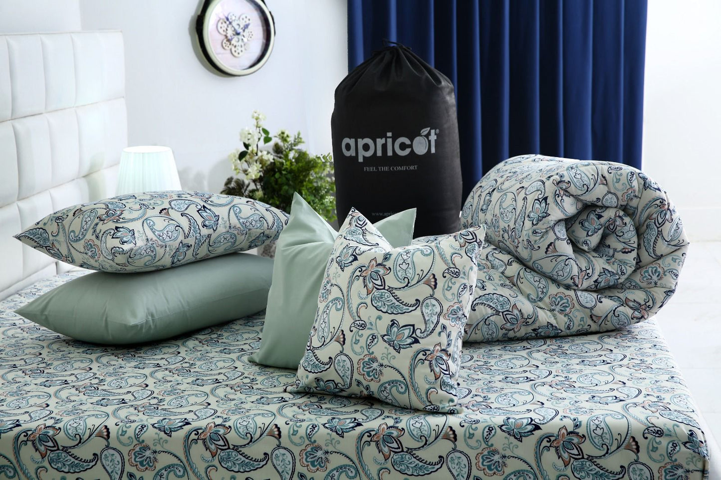8 PCs Winter Comforter Set-Blue Paisley Comforters Apricot