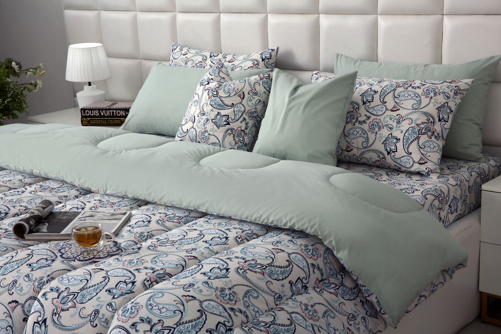 8 PCs Winter Comforter Set-Blue Paisley Comforters Apricot