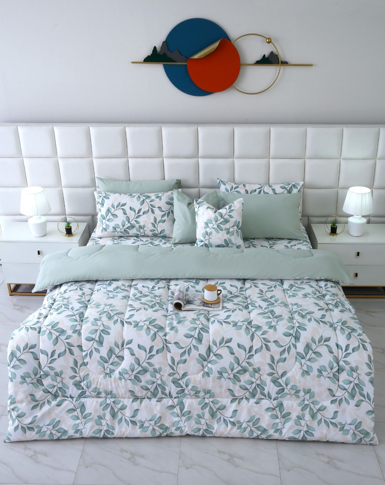 8 PCs Winter Comforter Set-Florisia