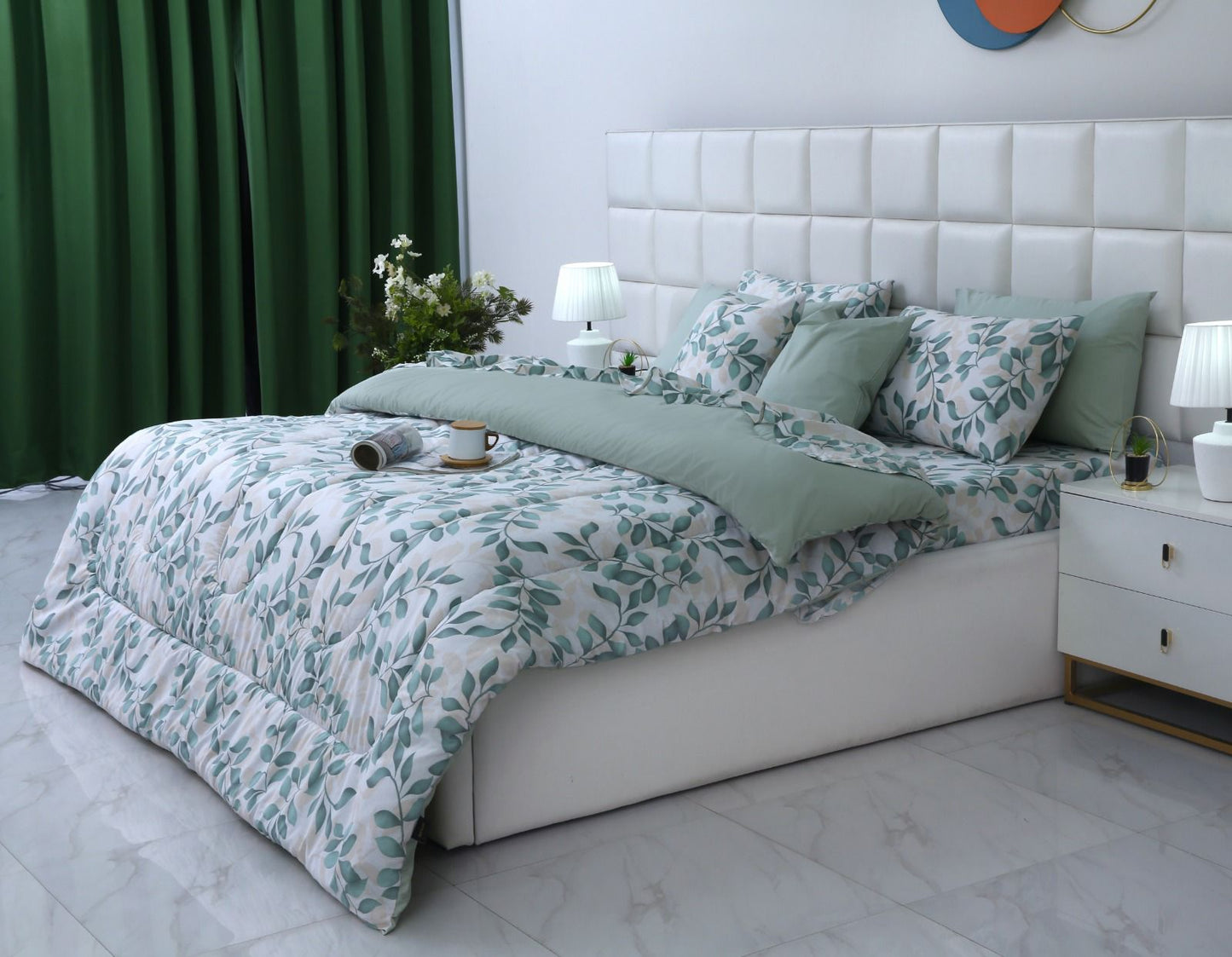 8 PCs Winter Comforter Set-Florisia