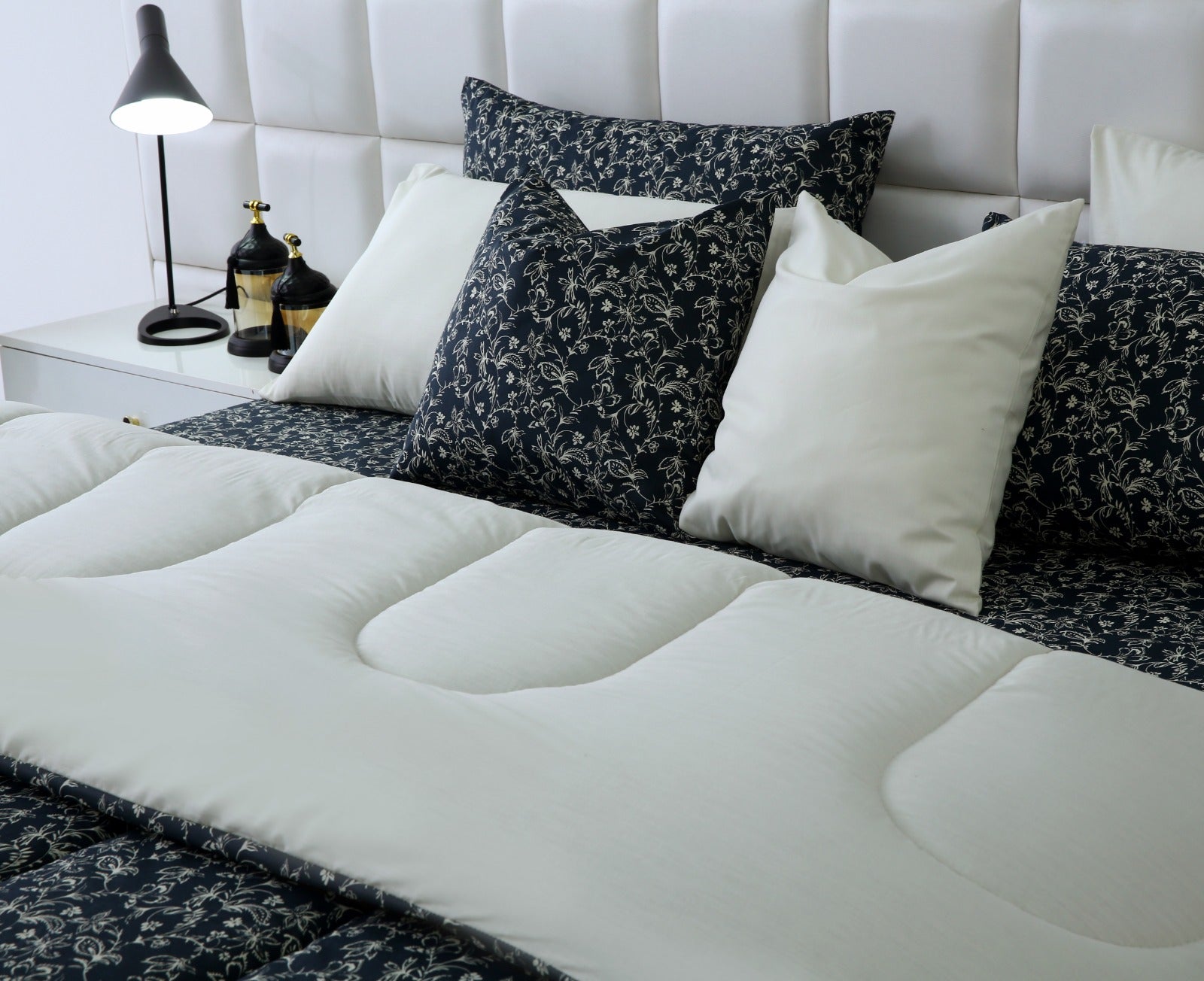 8 PCs Winter Comforter Set-Fleur Comforters Apricot