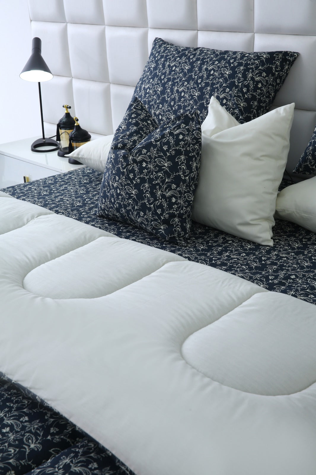 8 PCs Winter Comforter Set-Fleur Comforters Apricot