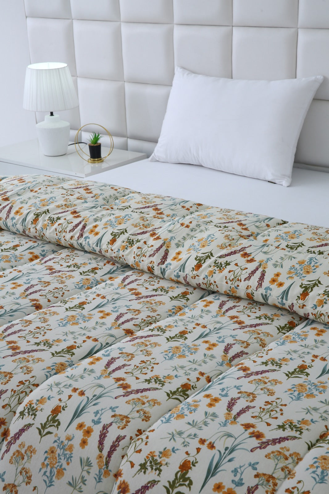 1 PC Double Winter Comforter-Botanical Charm Comforters Apricot