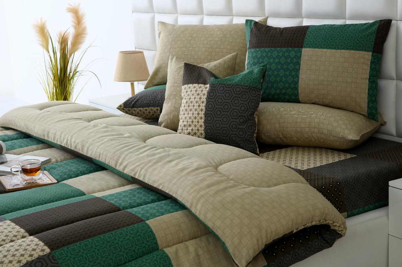 8 PCs Winter Razai Set-Vintage Patchwork Comforters Apricot