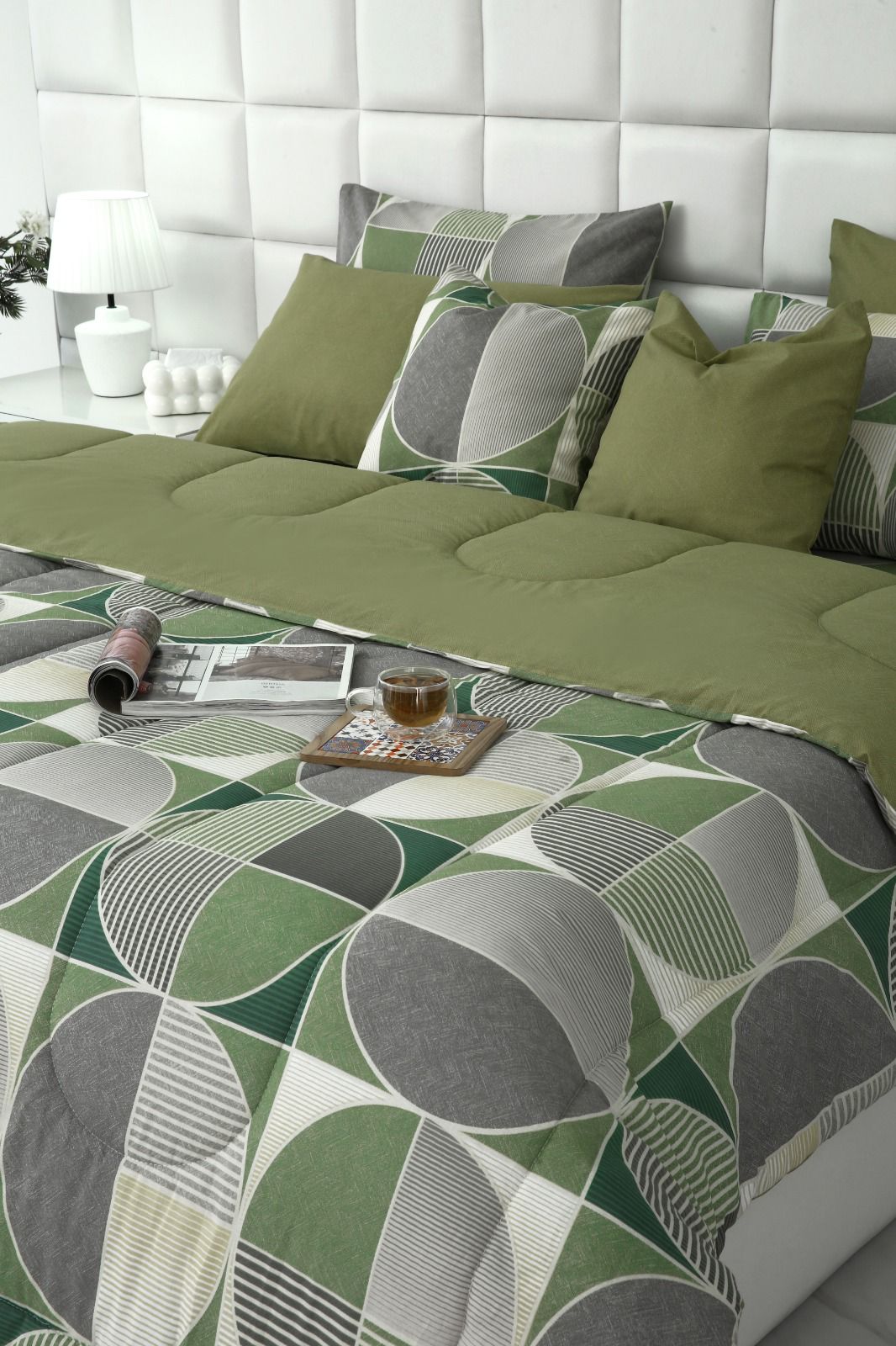 5 PCs Single Razai Set- Neo Abstract Comforters Apricot
