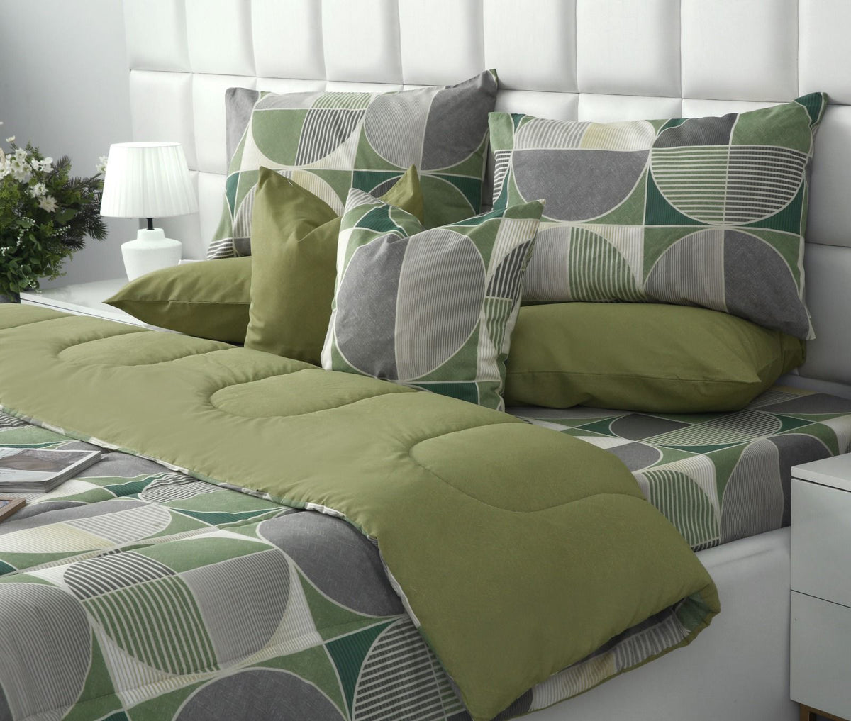 5 PCs Single Razai Set- Neo Abstract Comforters Apricot