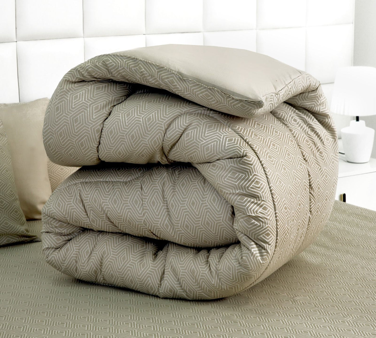 8 PCs Winter Comforter Set-Opus Comforters Apricot