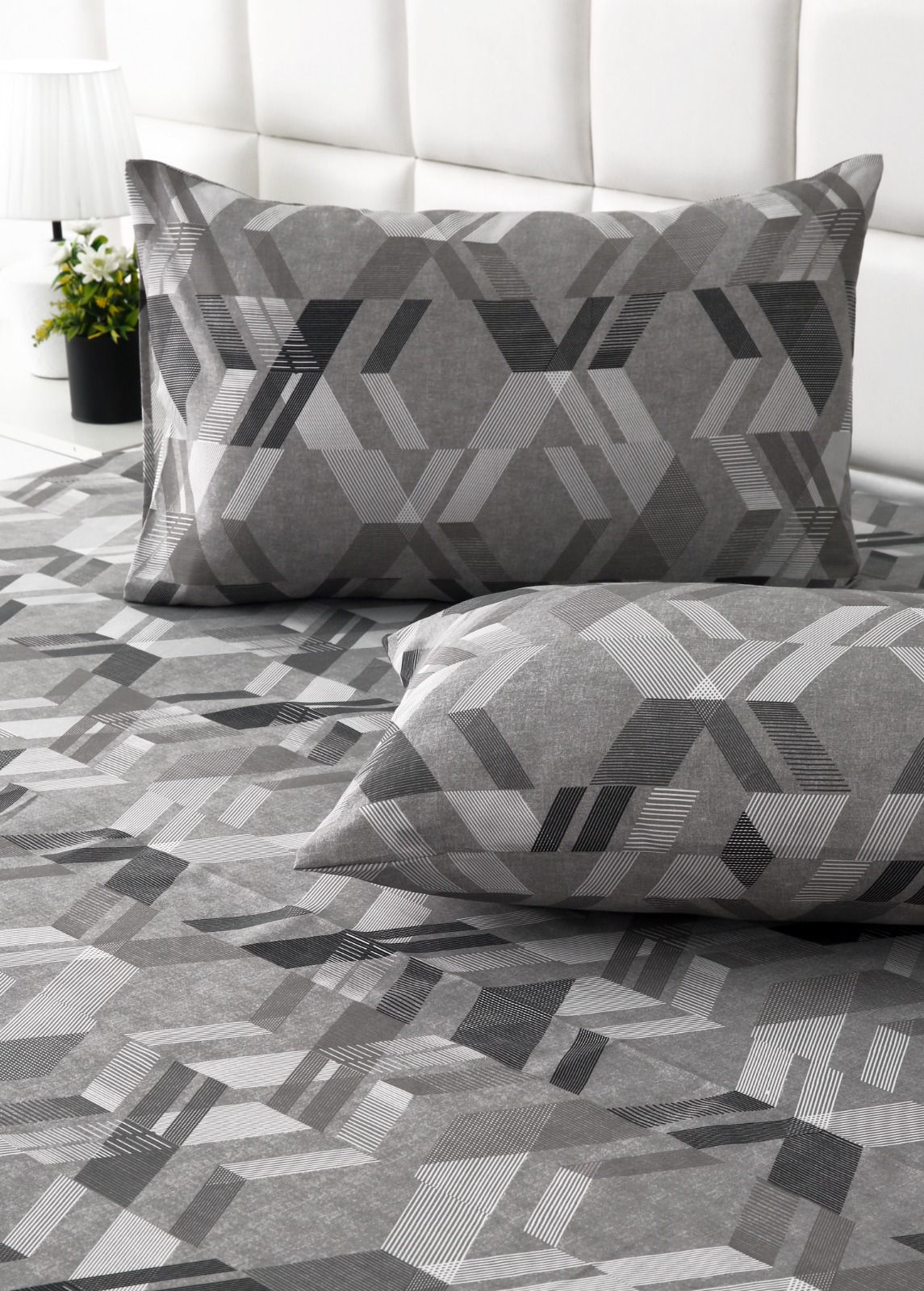 3 PCs Double Bed Sheet-Grey Triangles Bed Sheets Apricot