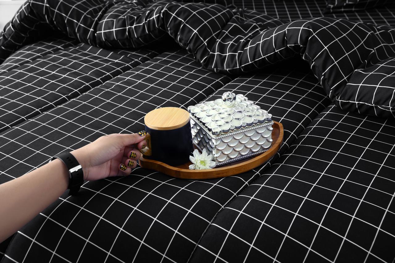 8 PCs Winter Comforter Set-Black Check Comforters Apricot