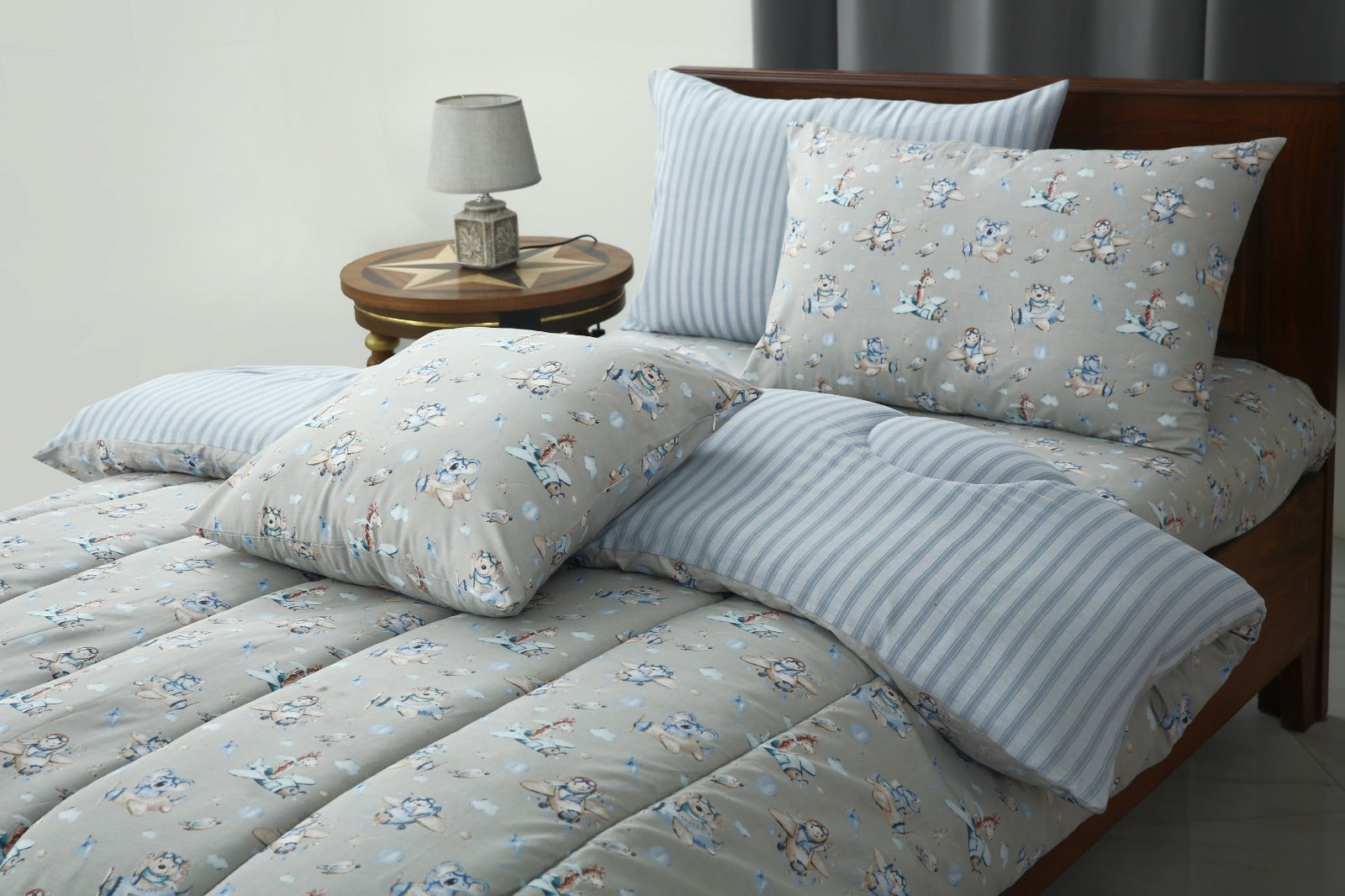 5 PCs Single Comforter Set-Zoo Party Comforters Apricot