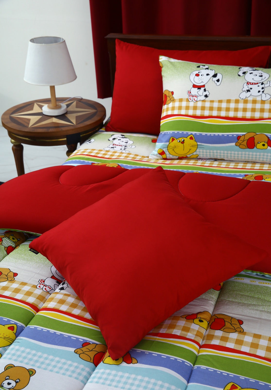 5 PCs Single Comforter Set-Puppies Party(With Red Reverse) Comforters Apricot