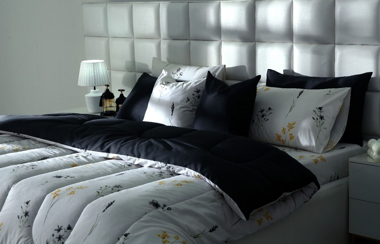 8 PCs Winter Comforter Set-Henna