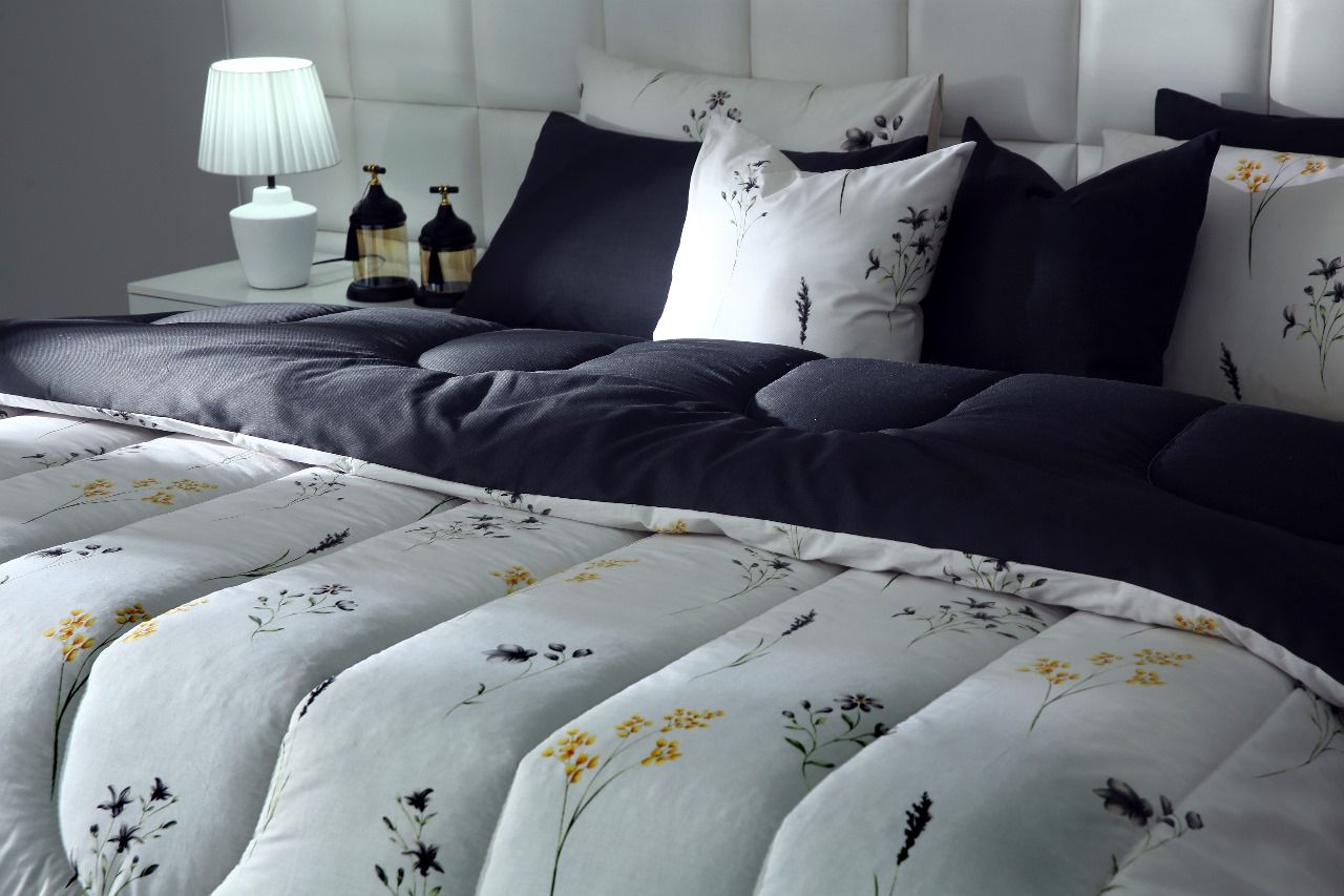 8 PCs Winter Comforter Set-Henna