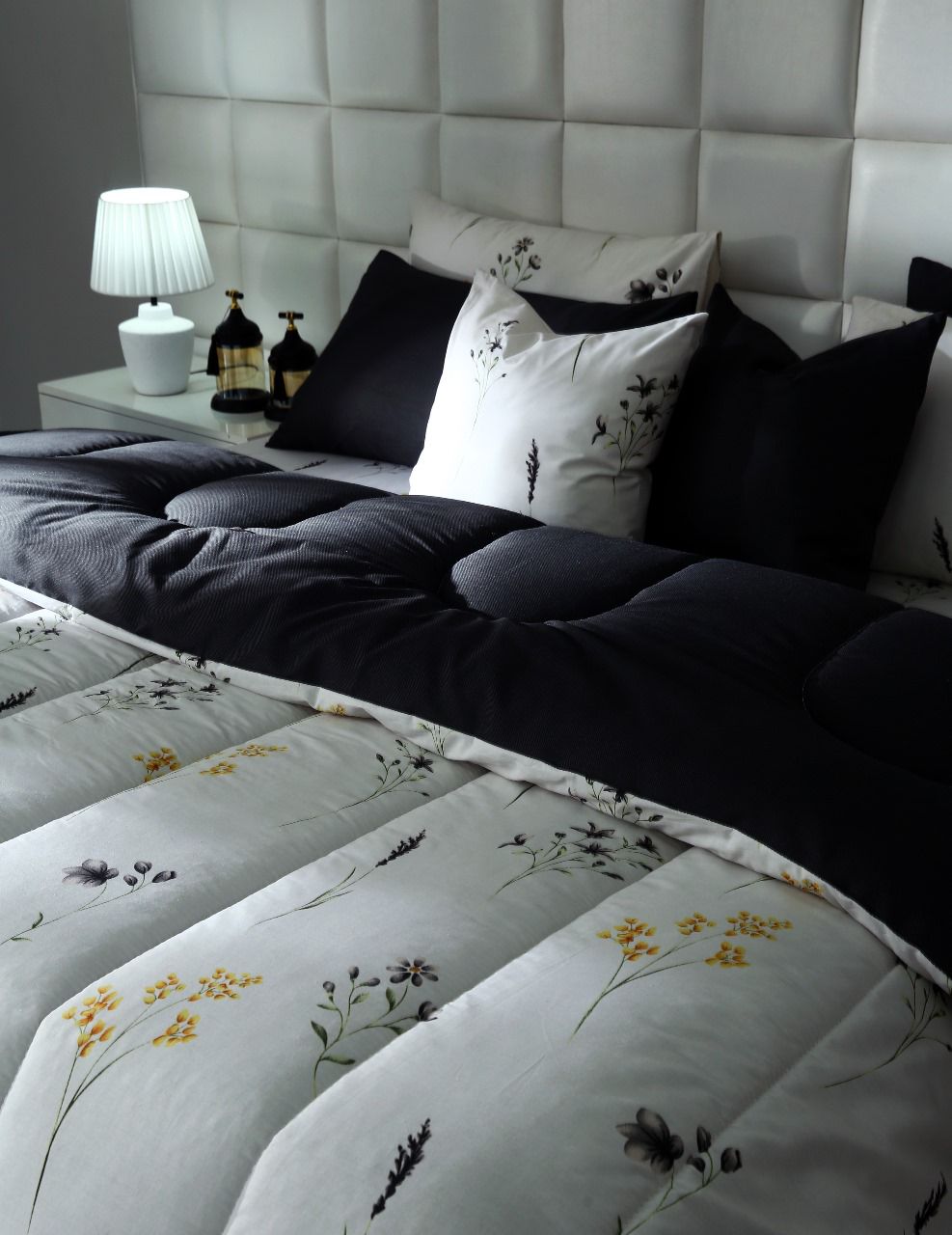 8 PCs Winter Comforter Set-Henna