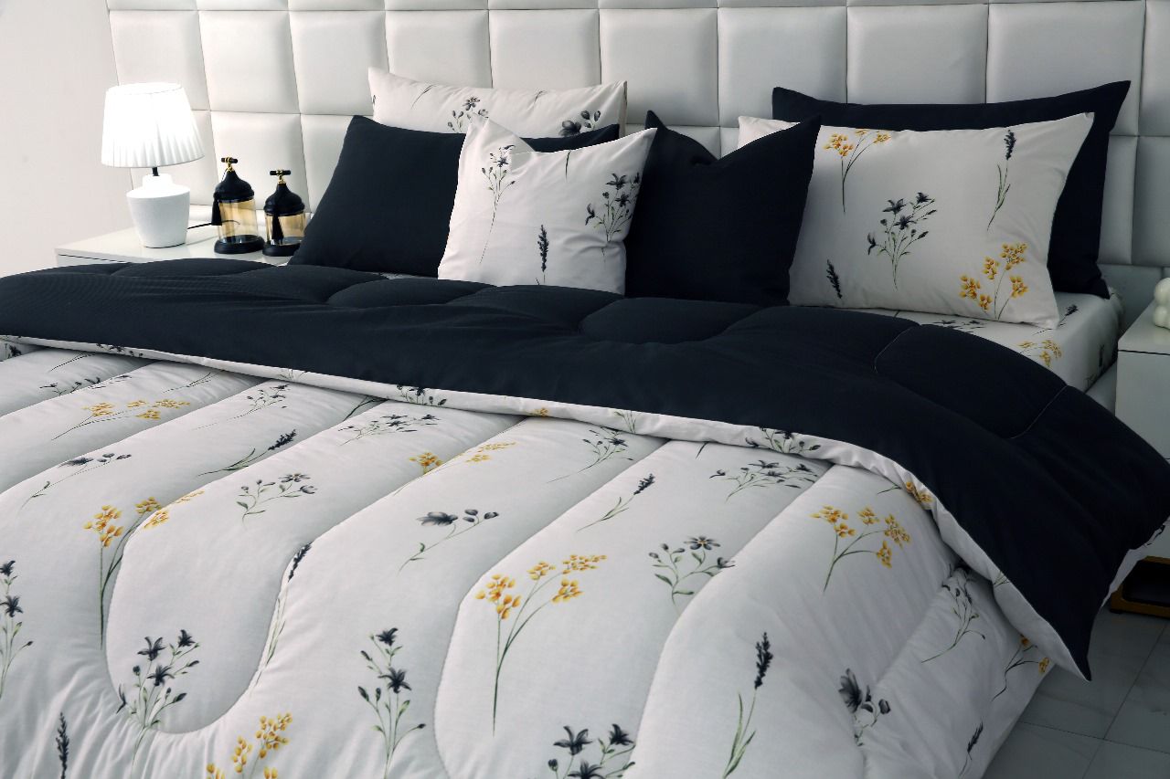 8 PCs Winter Comforter Set-Henna