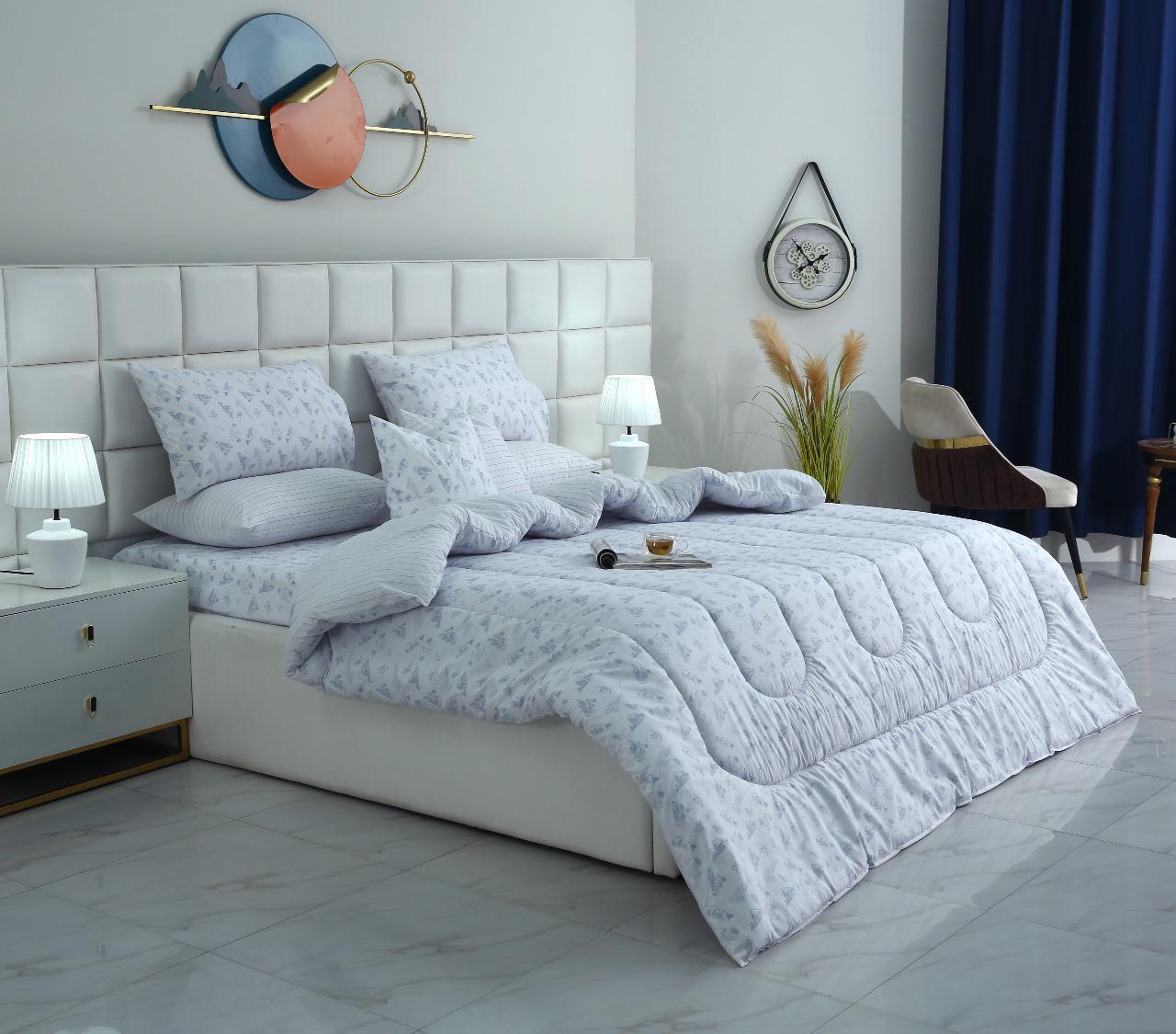 8 PCs Winter Comforter Set-Huts Comforters Apricot