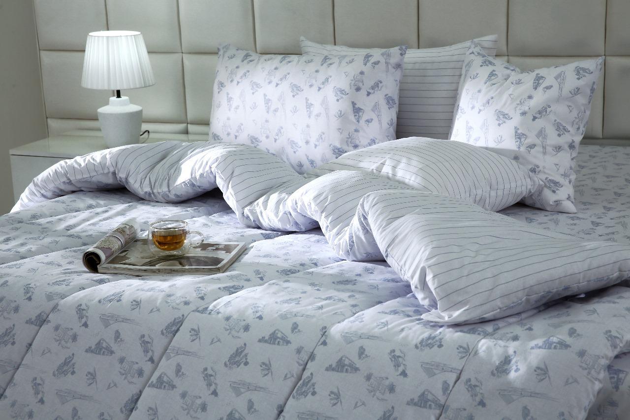 8 PCs Winter Comforter Set-Huts Comforters Apricot