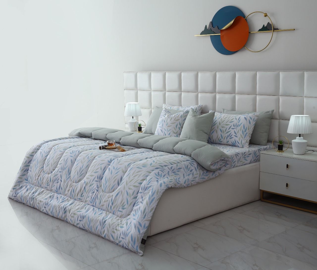 8 PCs Winter Comforter Set-Blue Leaves Comforters Apricot