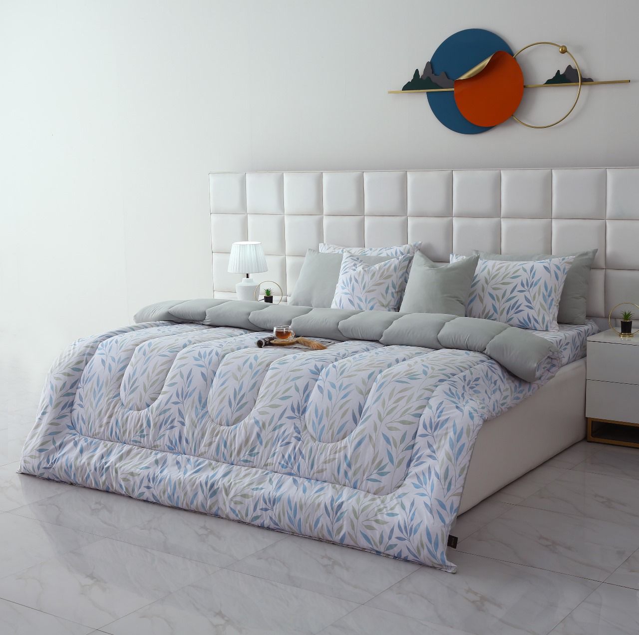 8 PCs Winter Comforter Set-Blue Leaves Comforters Apricot