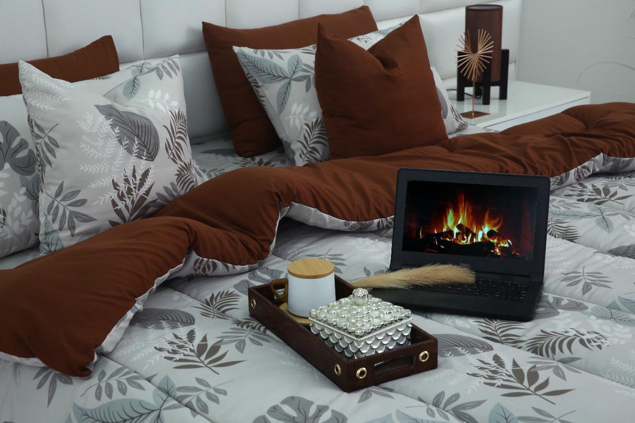 8 PCs Winter Razai Set-Leaf Style(With Brown Reverse) Comforters Apricot