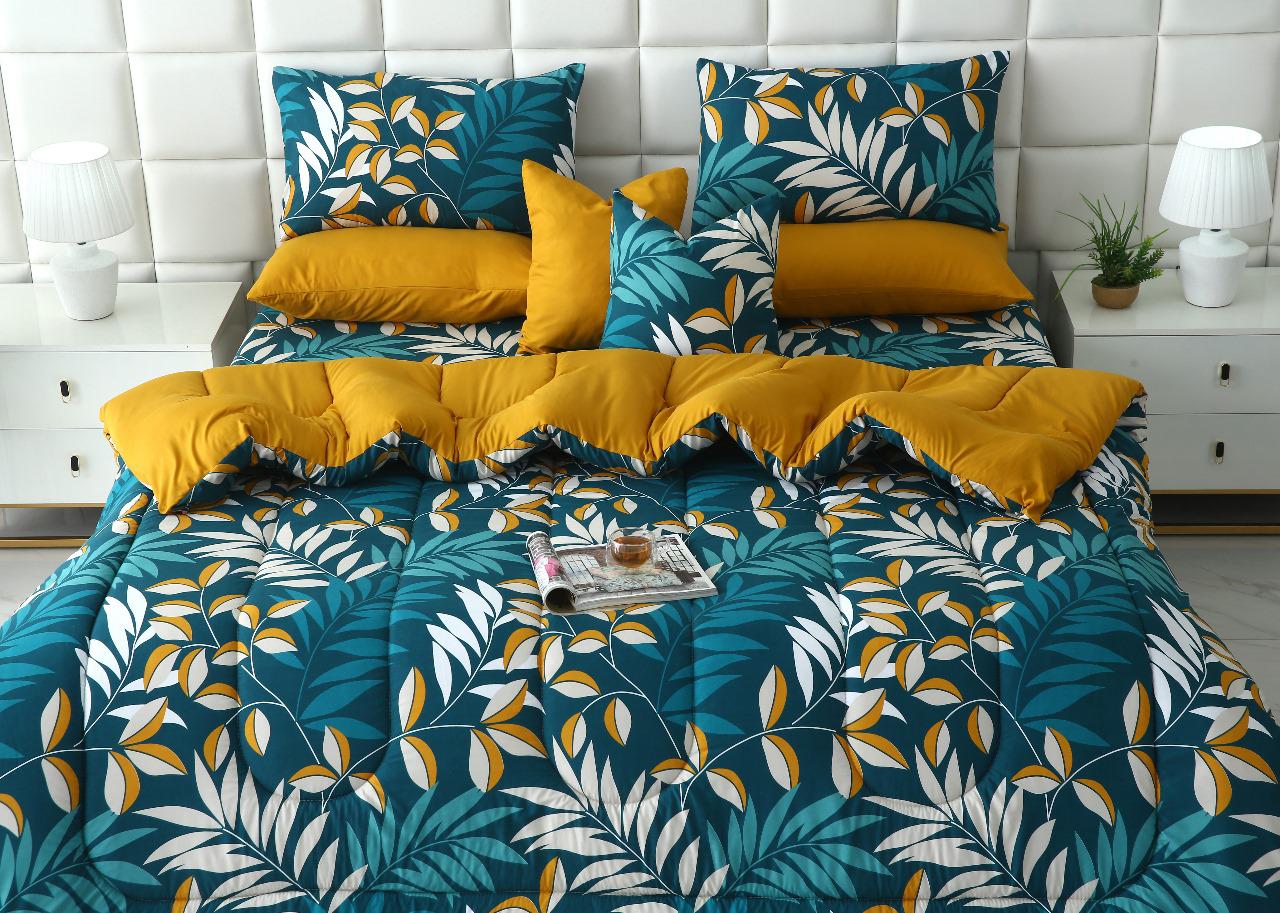 8 PCs Winter Comforter Set-Tropicals Comforters Apricot