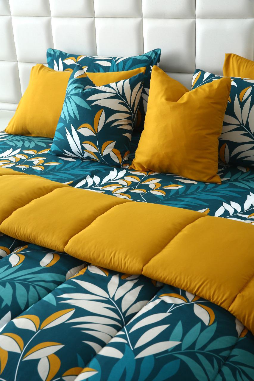8 PCs Winter Comforter Set-Tropicals Comforters Apricot