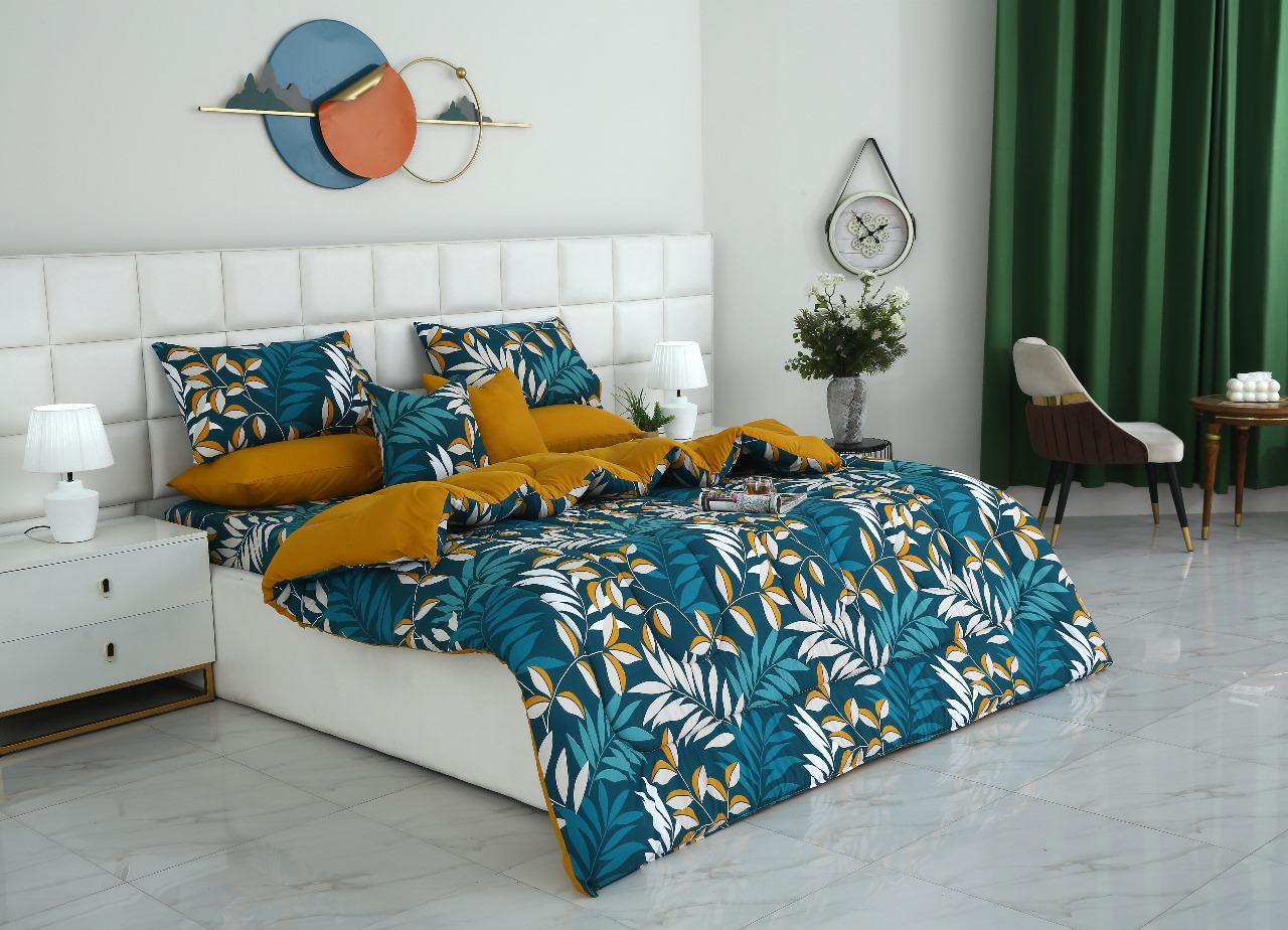 8 PCs Winter Comforter Set-Tropicals Comforters Apricot