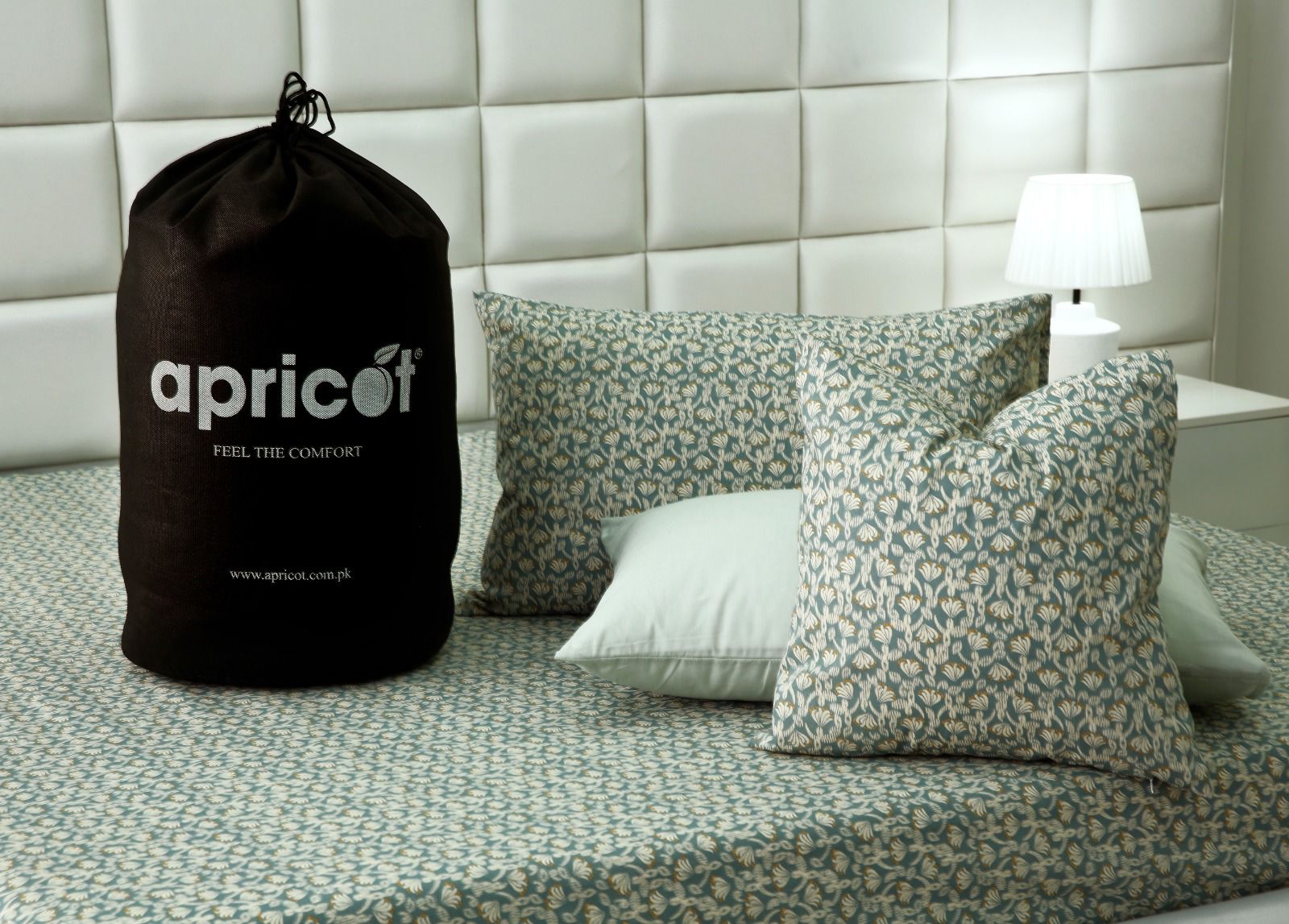 8 PCs Winter Comforter Set-Spoonflowers Comforters Apricot