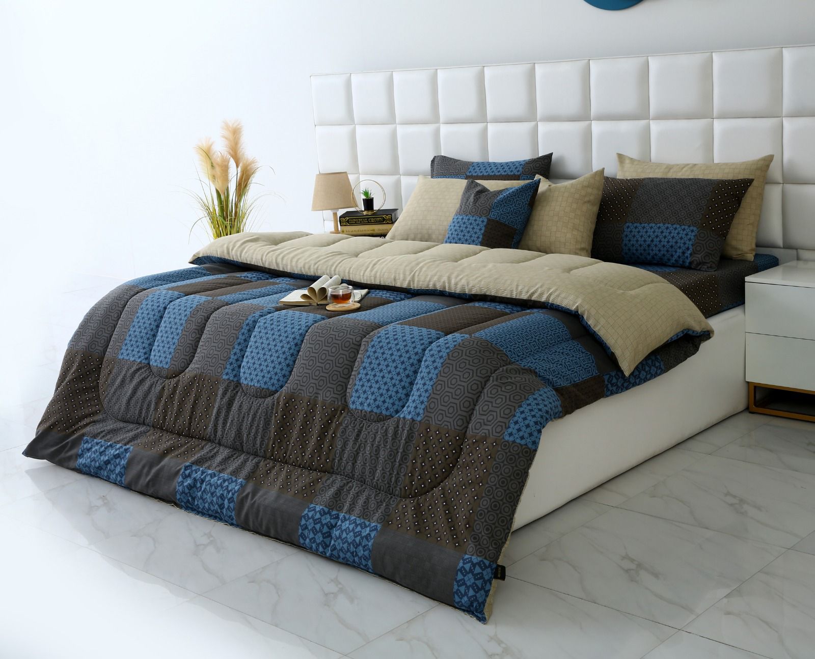 8 PCs Winter Comforter Set-Indigo Patchwork Comforters Apricot